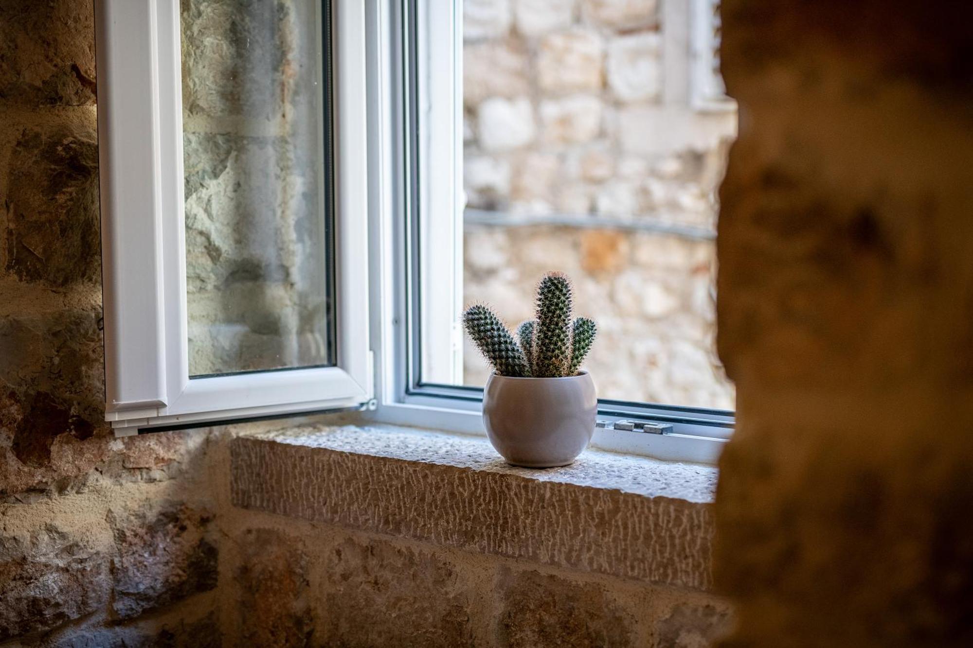 Mirabilis, Luxury Studio Apartment, Dubrovnik Old Town Экстерьер фото