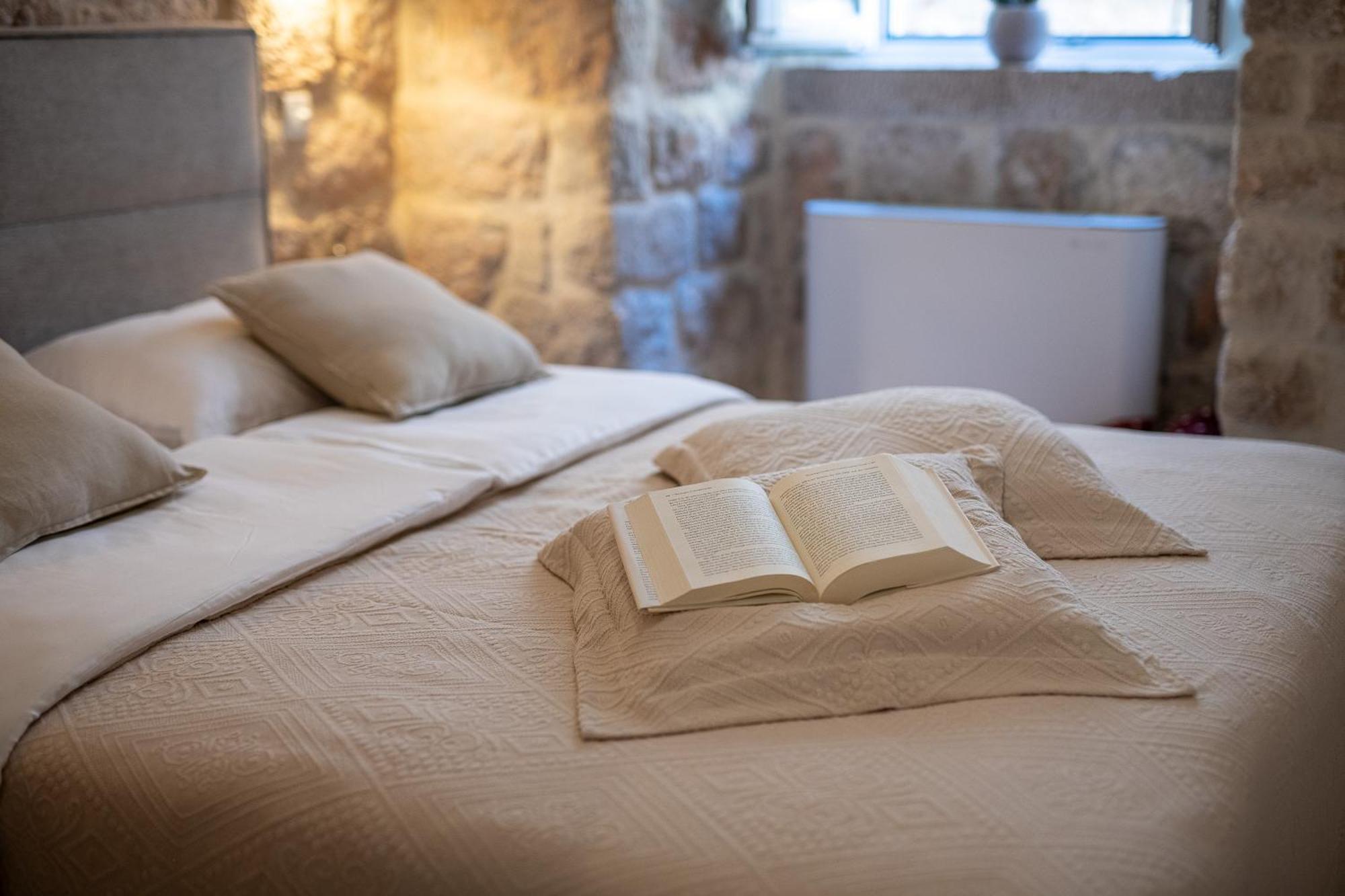 Mirabilis, Luxury Studio Apartment, Dubrovnik Old Town Экстерьер фото