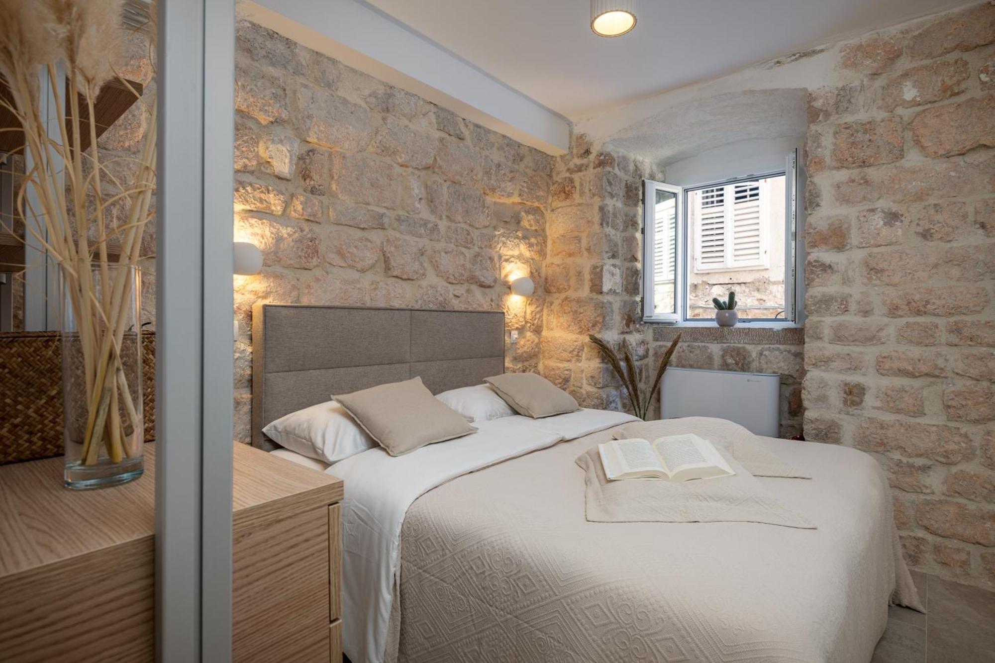 Mirabilis, Luxury Studio Apartment, Dubrovnik Old Town Экстерьер фото